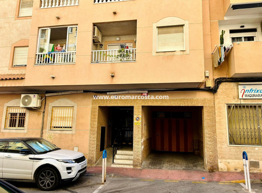 Venta - - APARTMENT - Torrevieja Centro - Torrevieja