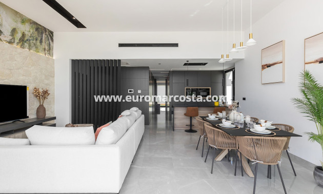 Sale - Villa - Torrevieja - TORREVIEJA