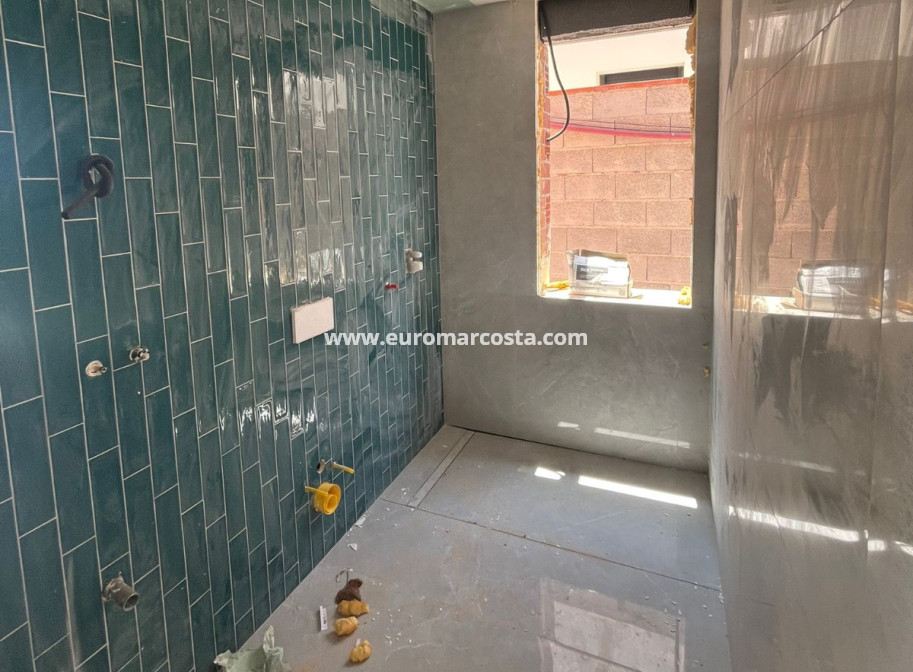 Venta - Villa - Torrevieja - TORREVIEJA
