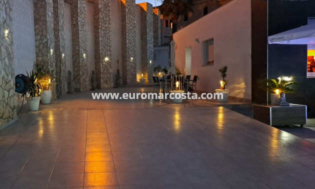 Objekte zum Wiederverkauf - - VILLA - Ciudad Quesada