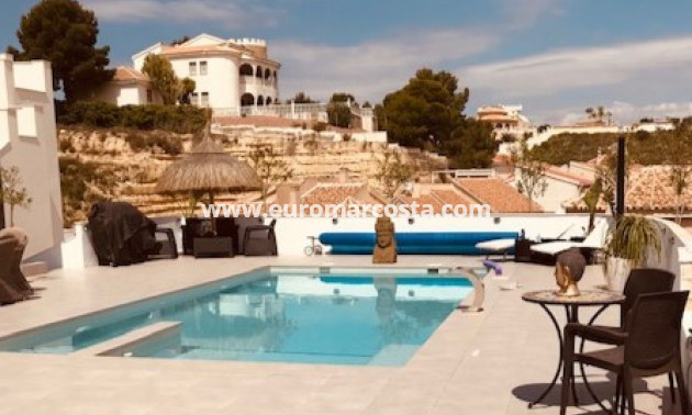 Objekte zum Wiederverkauf - - VILLA - Ciudad Quesada