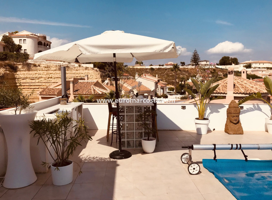 Objekte zum Wiederverkauf - - VILLA - Ciudad Quesada