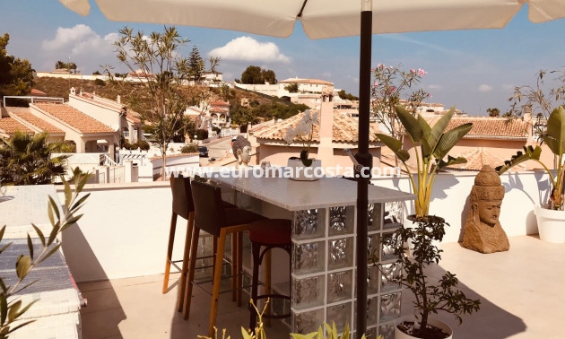 Objekte zum Wiederverkauf - - VILLA - Ciudad Quesada