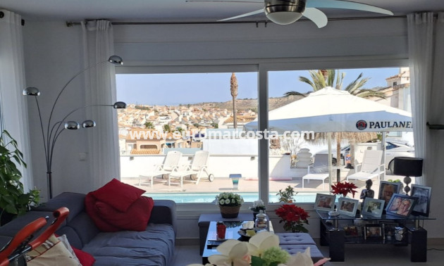Objekte zum Wiederverkauf - - VILLA - Ciudad Quesada
