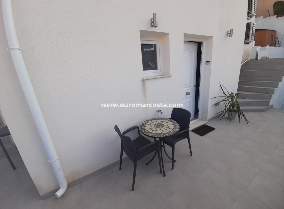Objekte zum Wiederverkauf - - VILLA - Ciudad Quesada