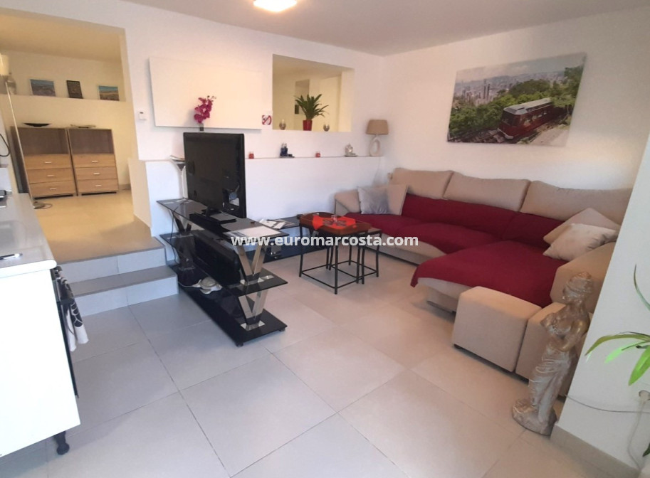 Objekte zum Wiederverkauf - - VILLA - Ciudad Quesada