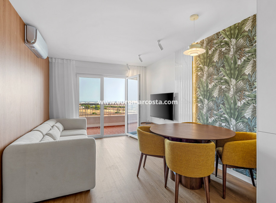 Objekte zum Wiederverkauf - - APARTMENT - Torrevieja - TORREVIEJA