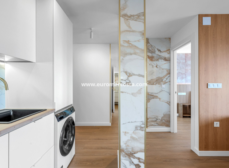 Objekte zum Wiederverkauf - - APARTMENT - Torrevieja - TORREVIEJA