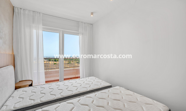 Objekte zum Wiederverkauf - - APARTMENT - Torrevieja - TORREVIEJA