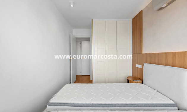 Objekte zum Wiederverkauf - - APARTMENT - Torrevieja - TORREVIEJA