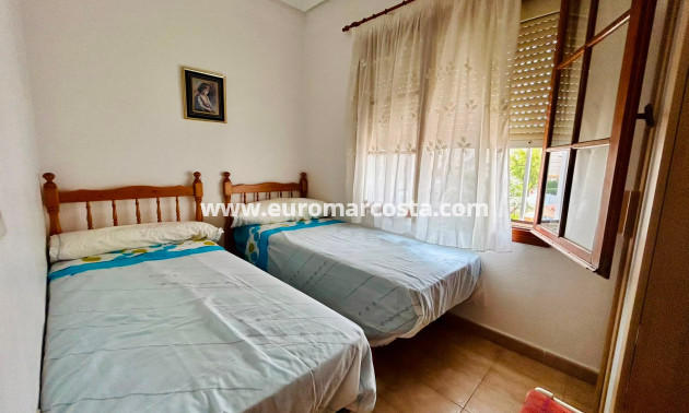 Sale - - TOWNHOUSE - Torrevieja