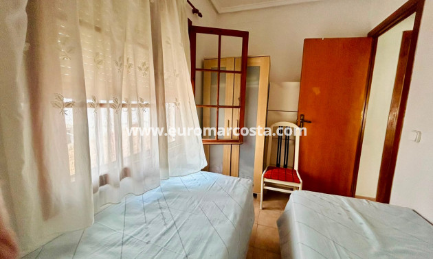 Sale - - TOWNHOUSE - Torrevieja