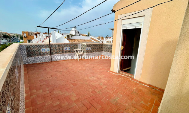 Sale - - TOWNHOUSE - Torrevieja