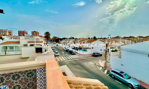 Sale - - TOWNHOUSE - Torrevieja