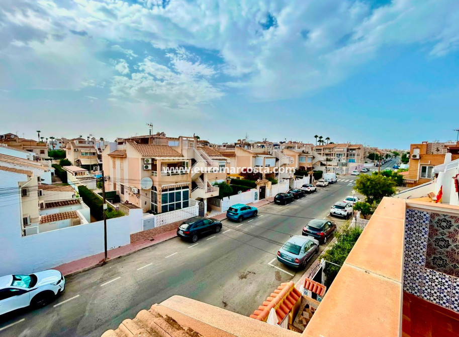 Sale - - TOWNHOUSE - Torrevieja