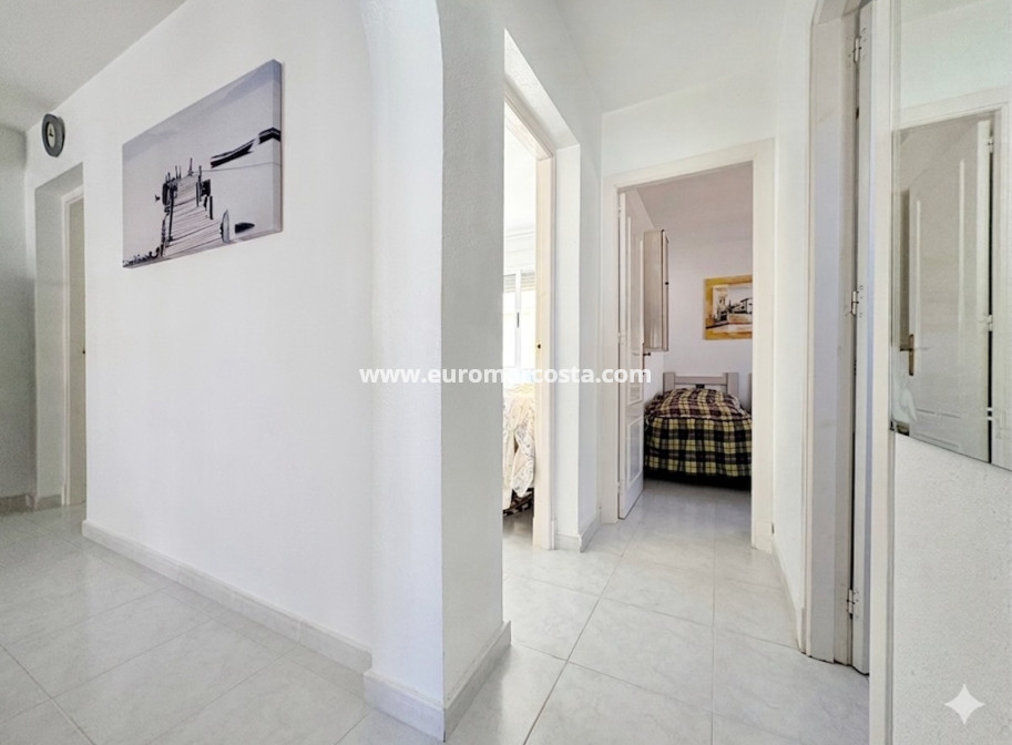 Sale - Apartment / flat - Orihuela Costa - Playa Flamenca