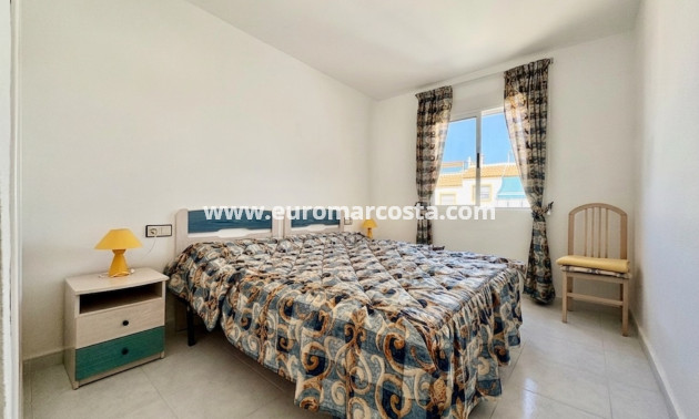 Sale - Apartment / flat - Orihuela Costa - Playa Flamenca