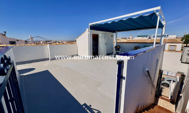 Sale - Apartment / flat - Orihuela Costa - Playa Flamenca