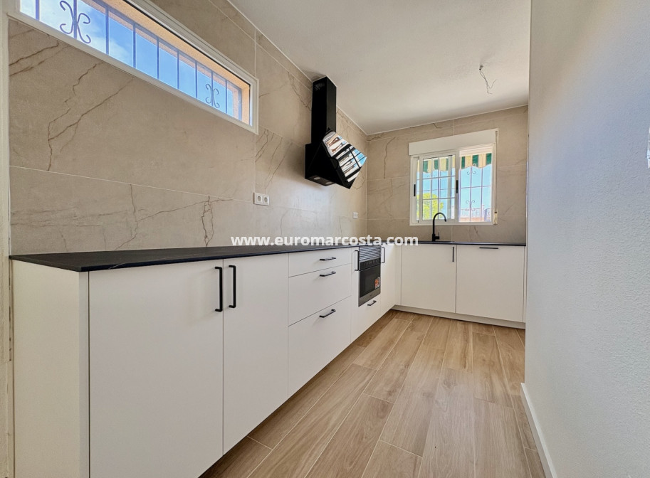 Venta - Single Family Home - Orihuela - Los Balcones