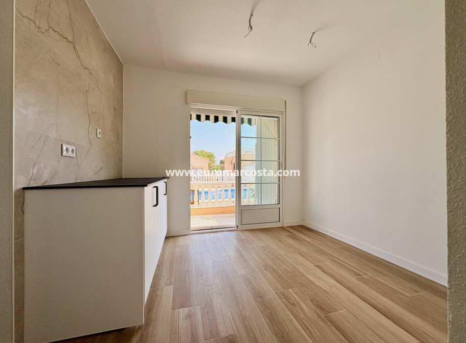 Venta - Single Family Home - Orihuela - Los Balcones