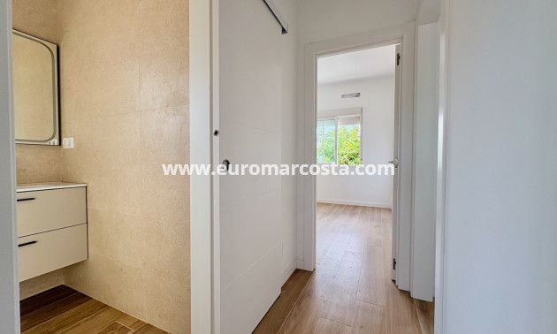 Venta - Single Family Home - Orihuela - Los Balcones