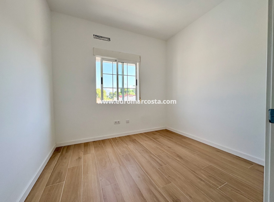 Venta - Single Family Home - Orihuela - Los Balcones