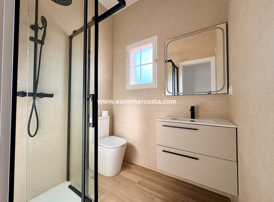 Venta - Single Family Home - Orihuela - Los Balcones