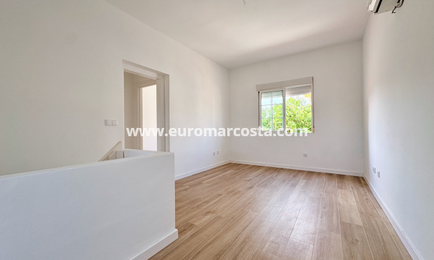 Venta - Single Family Home - Orihuela - Los Balcones