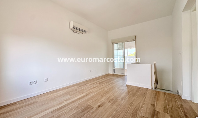 Venta - Single Family Home - Orihuela - Los Balcones