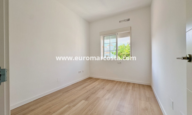 Venta - Single Family Home - Orihuela - Los Balcones