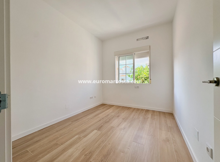 Venta - Single Family Home - Orihuela - Los Balcones