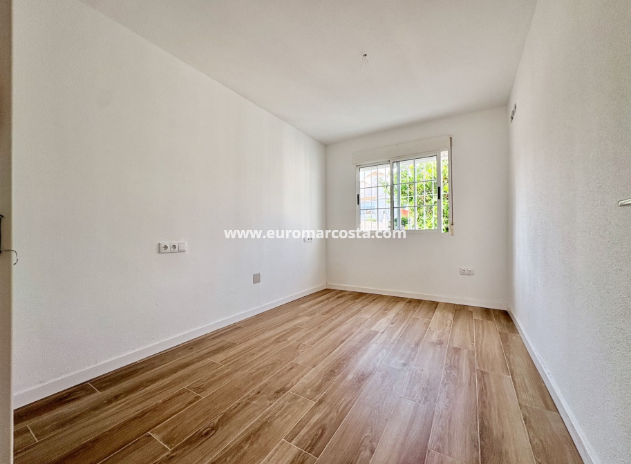Venta - Single Family Home - Orihuela - Los Balcones
