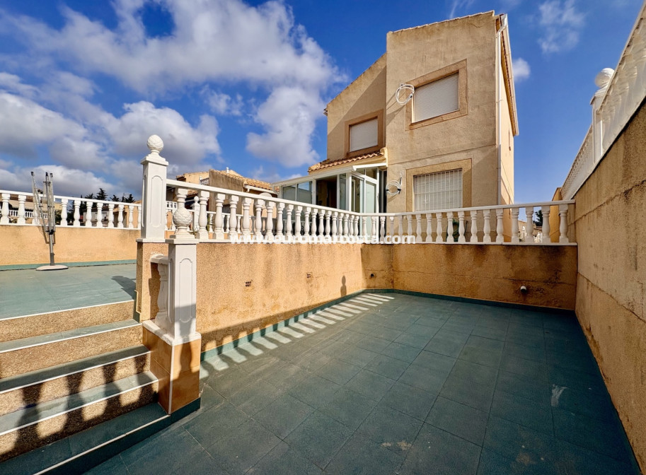 Venta - Single Family Home - Orihuela - Los Balcones