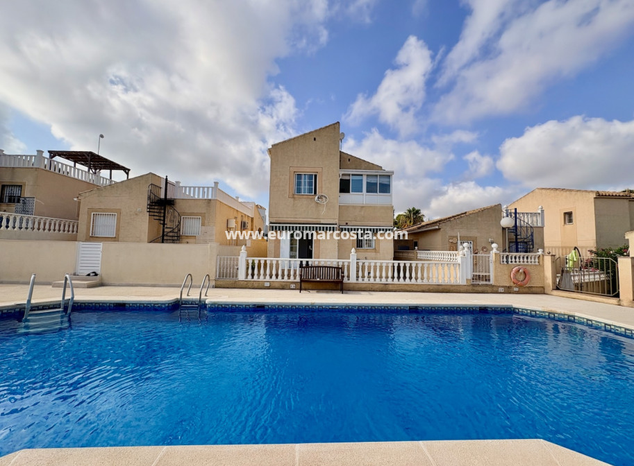 Venta - Single Family Home - Orihuela - Los Balcones