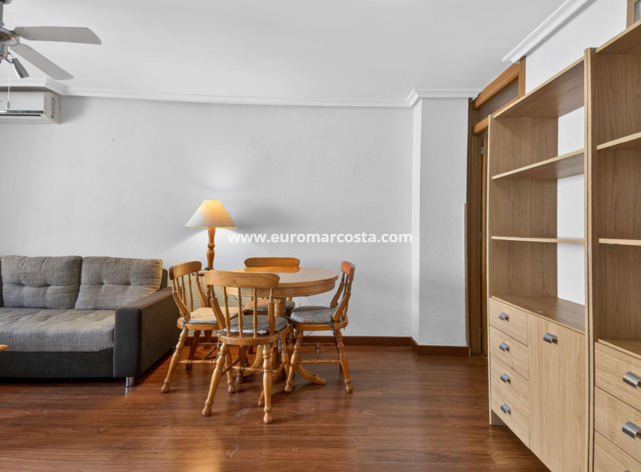 Sale - Apartment / flat - Torrevieja - TORREVIEJA