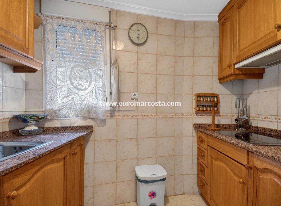Sale - Apartment / flat - Torrevieja - TORREVIEJA