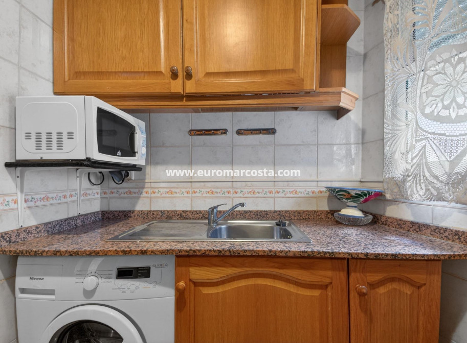 Sale - Apartment / flat - Torrevieja - TORREVIEJA