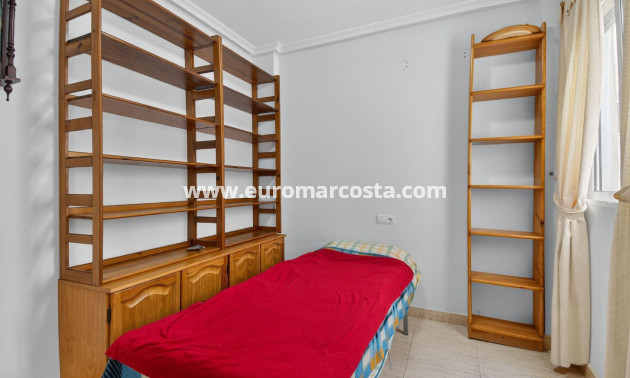 Sale - Apartment / flat - Torrevieja - TORREVIEJA