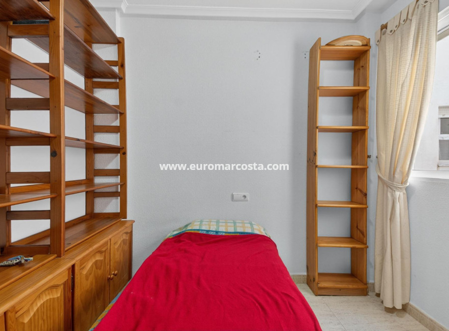 Sale - Apartment / flat - Torrevieja - TORREVIEJA