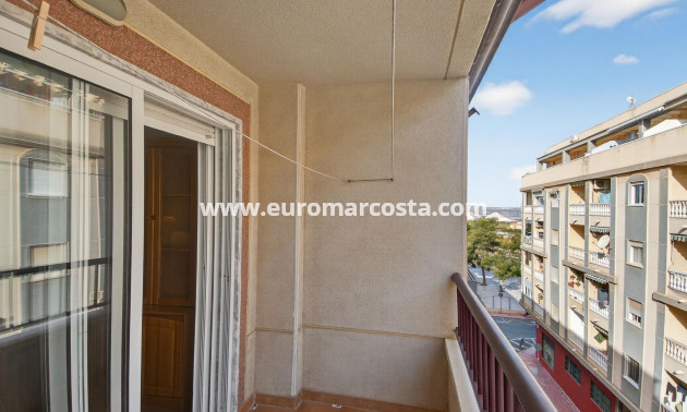 Sale - Apartment / flat - Torrevieja - TORREVIEJA