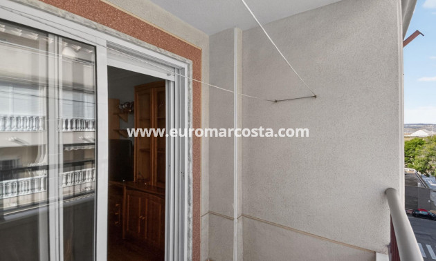 Sale - Apartment / flat - Torrevieja - TORREVIEJA