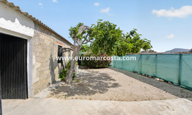 Sale - Country house - Orihuela - Desamparados-Hurchillo-Torremendo