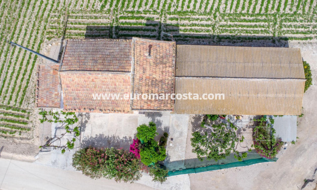 Sale - Country house - Orihuela - Desamparados-Hurchillo-Torremendo