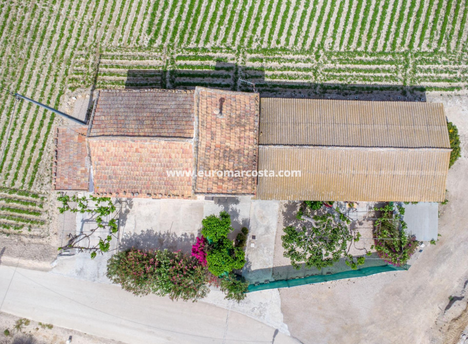 Sale - Country house - Orihuela - Desamparados-Hurchillo-Torremendo