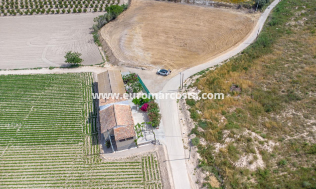 Sale - Country house - Orihuela - Desamparados-Hurchillo-Torremendo