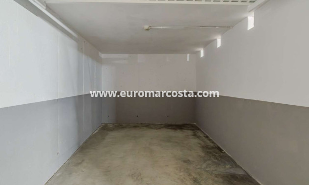 Objekte zum Wiederverkauf - Garage - Torrevieja - TORREVIEJA