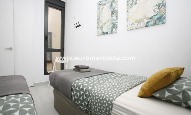 Venta - Ático - Torrevieja - TORREVIEJA