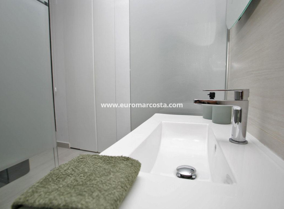 Venta - Ático - Torrevieja - TORREVIEJA