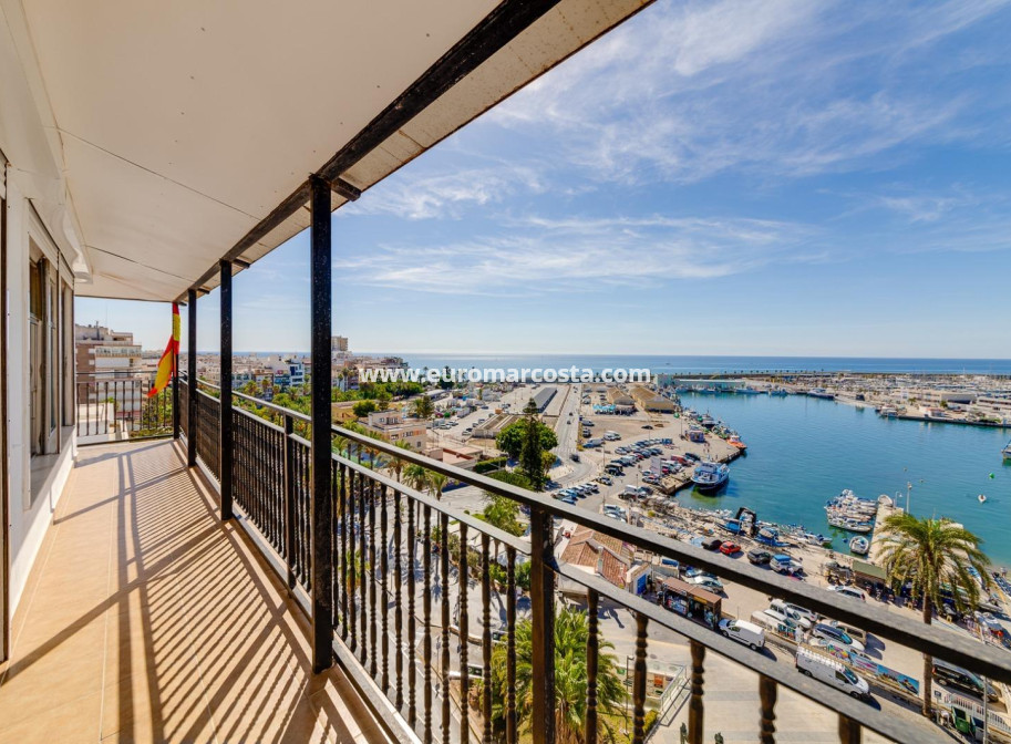 Objekte zum Wiederverkauf - Wohnung - Torrevieja - TORREVIEJA