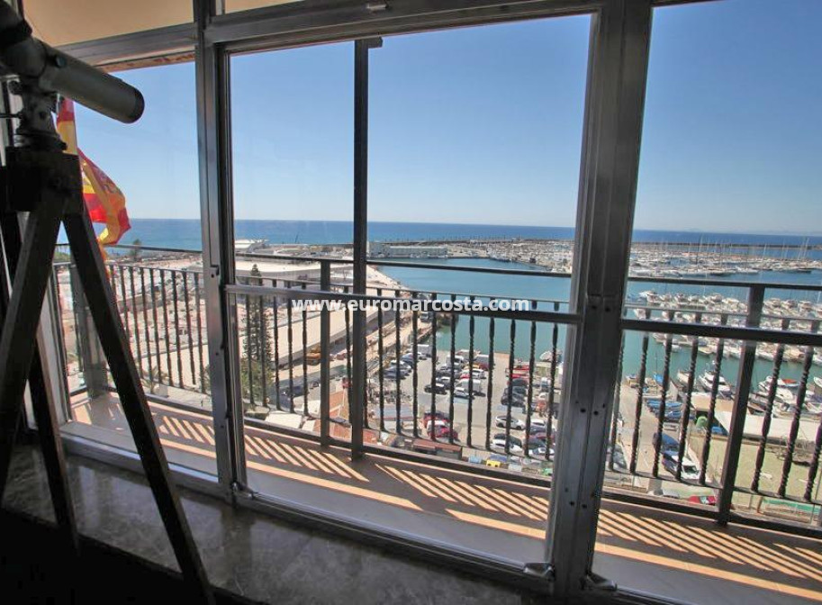 Objekte zum Wiederverkauf - Wohnung - Torrevieja - TORREVIEJA